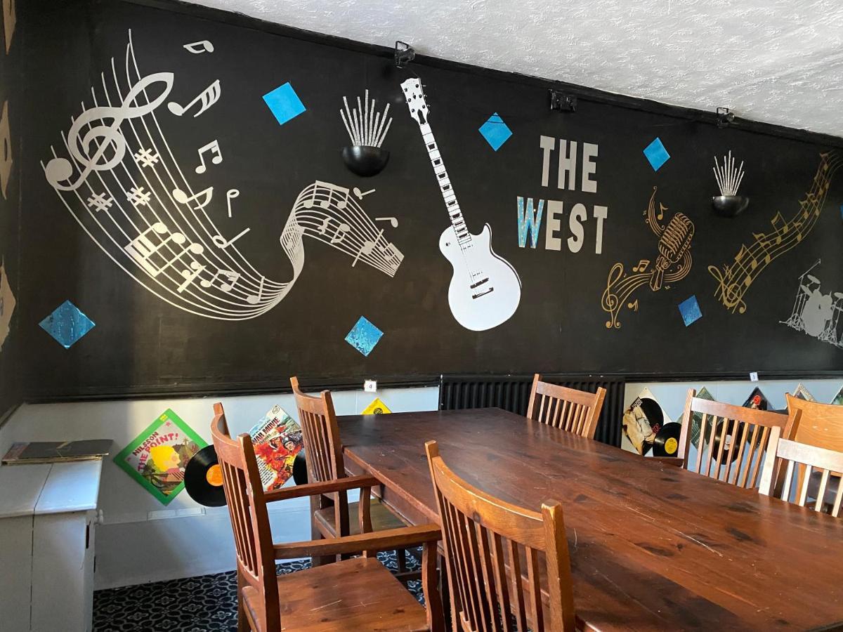 West Somerset Pub & Accommodation 沃切特 外观 照片